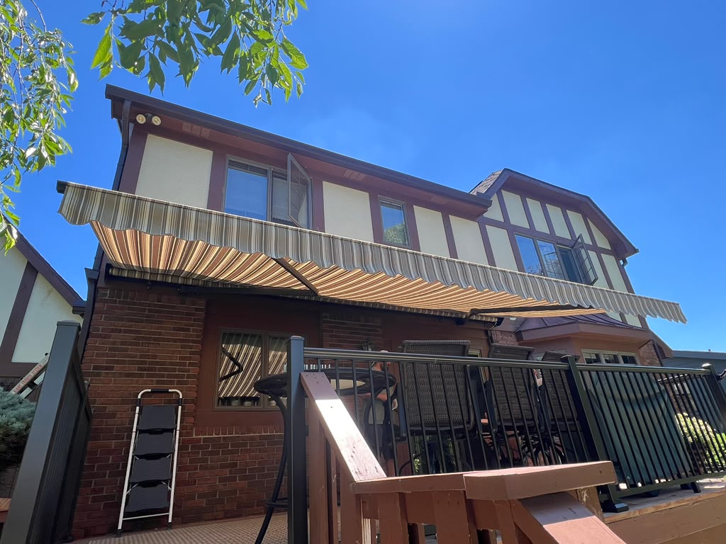 Retractable Awnings
